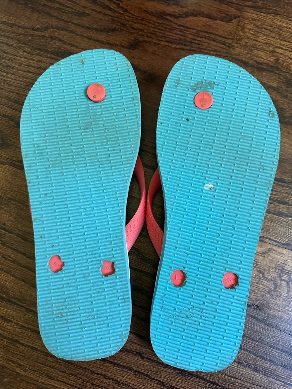 Havaianas Top Japan origami flip flops, size 7/8US - Picture 4 of 5